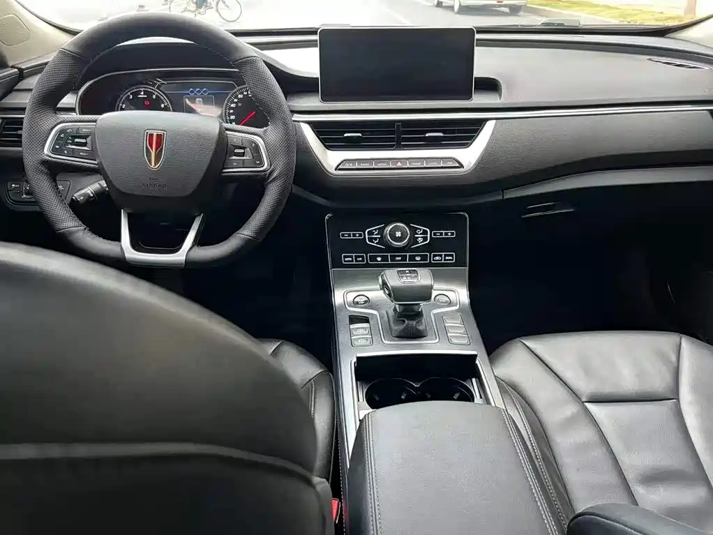 Hongqi Hongqi H5 — миниатюра 9