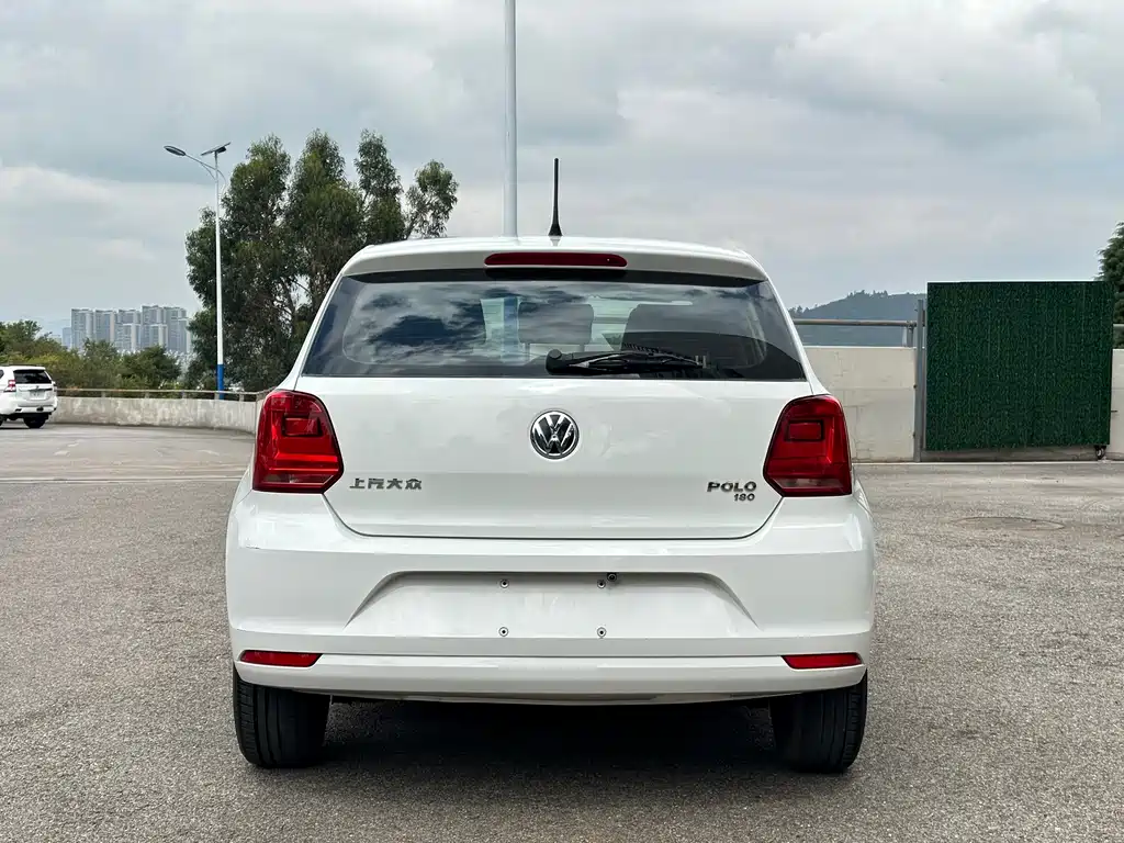 Volkswagen Polo — миниатюра 5