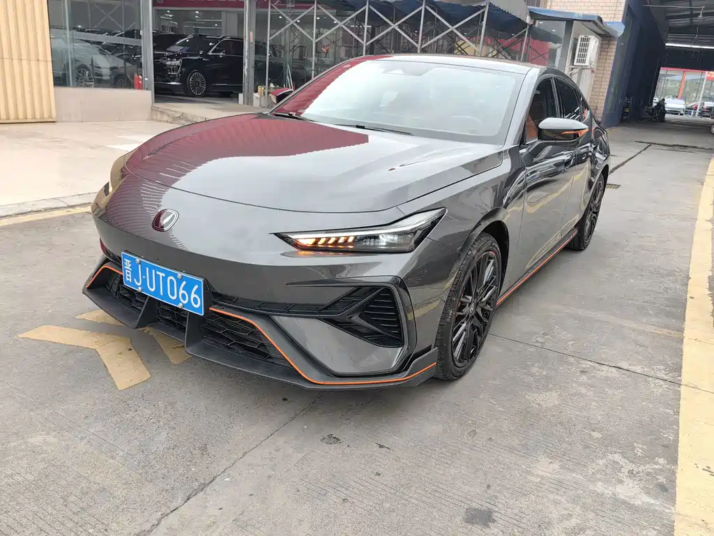 Changan UNI-V