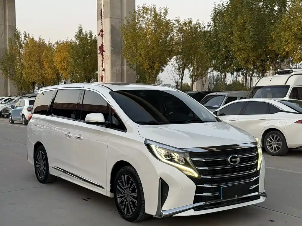 GAC TRUMPCHI M8