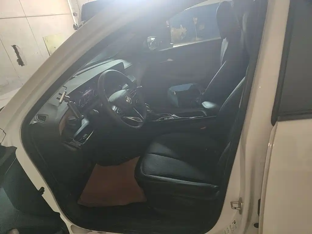 Buick Verano — миниатюра 15