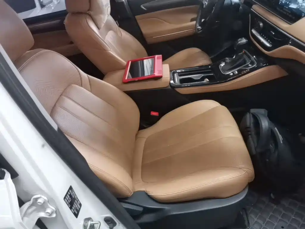 GAC Motor Trumpchi M6 — миниатюра 25