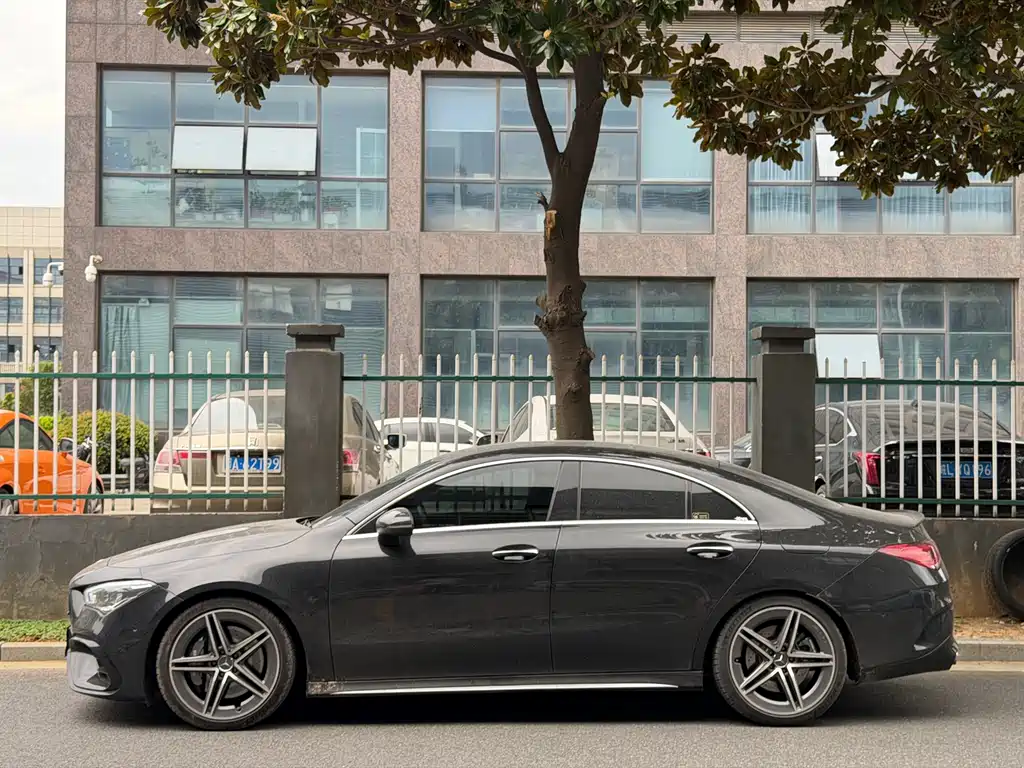 Mercedes-Benz CLA AMG — миниатюра 3