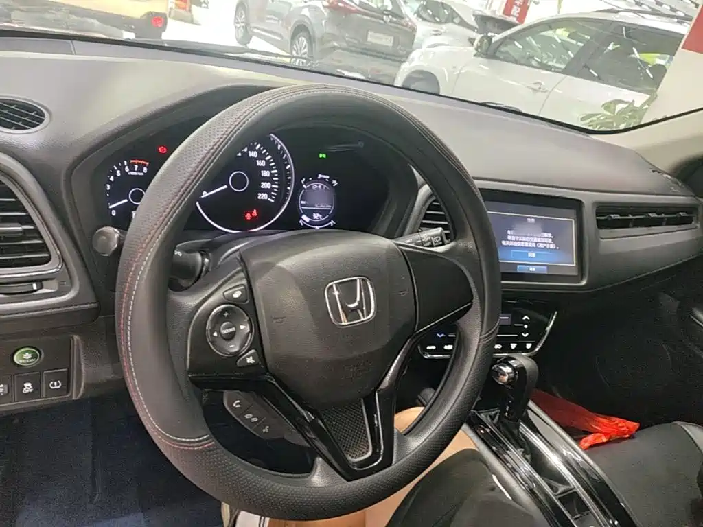 Honda Vezel — миниатюра 10