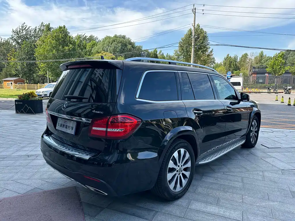 Mercedes-Benz GLS — миниатюра 14