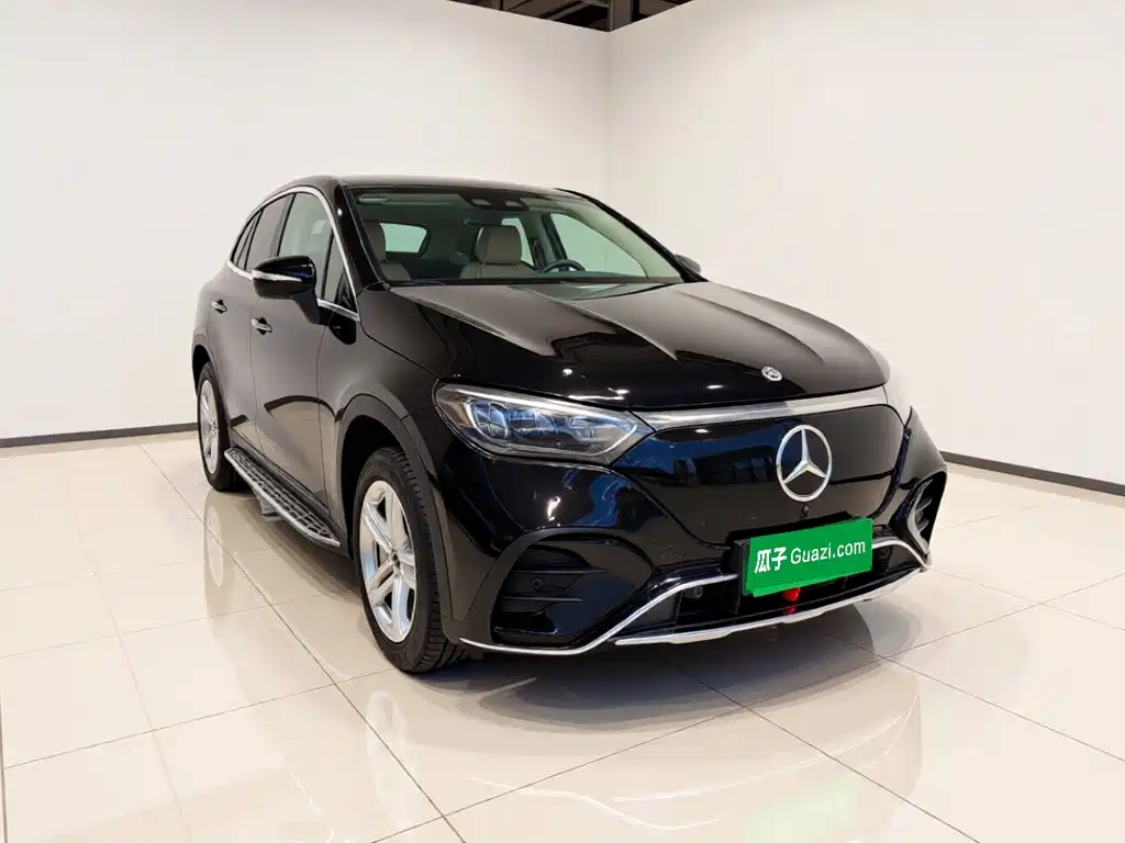 Mercedes-Benz EQE SUV — миниатюра 3