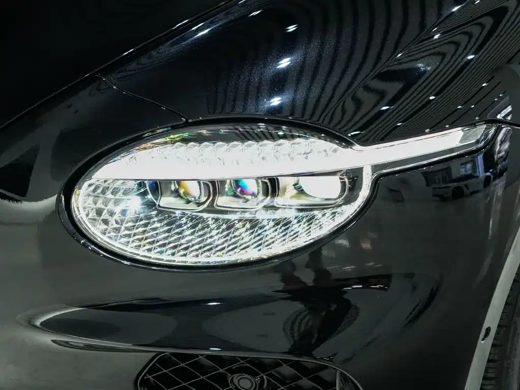 Bentley Continental PHEV — миниатюра 8