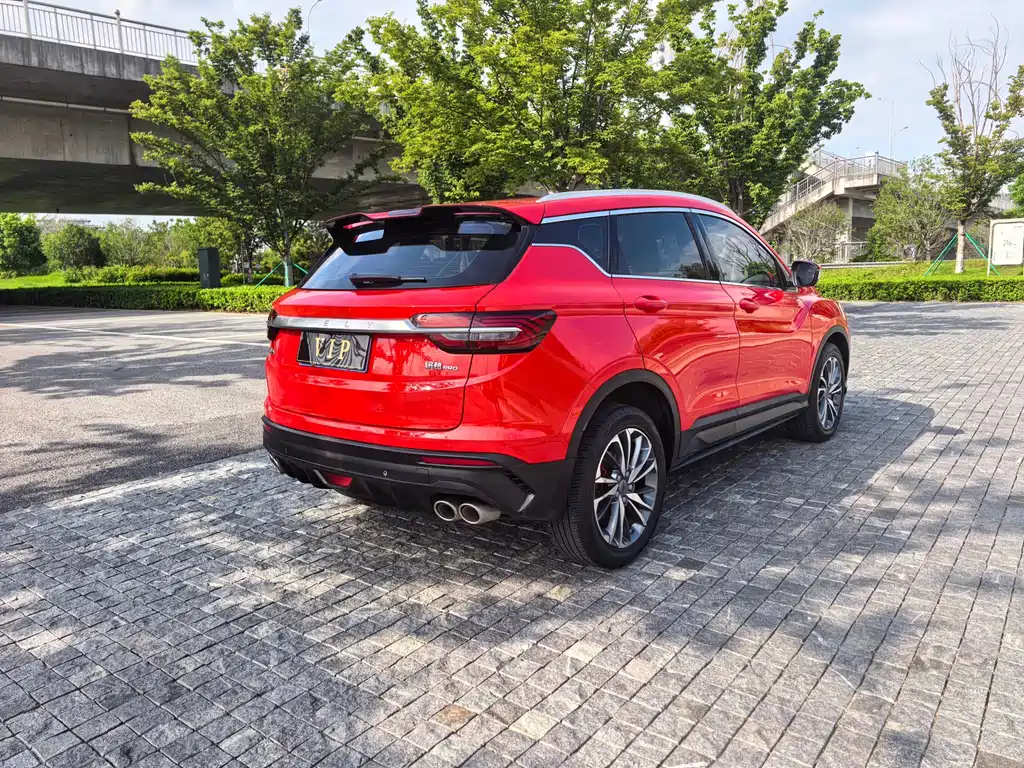 Geely Binyue — миниатюра 10