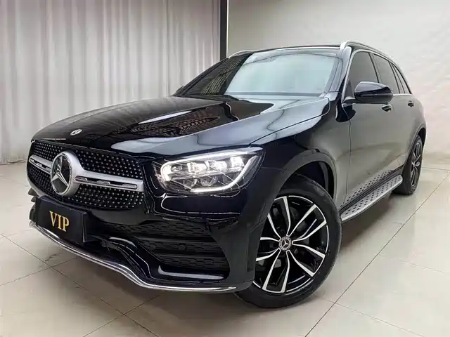MERCEDES-BENZ GLC
