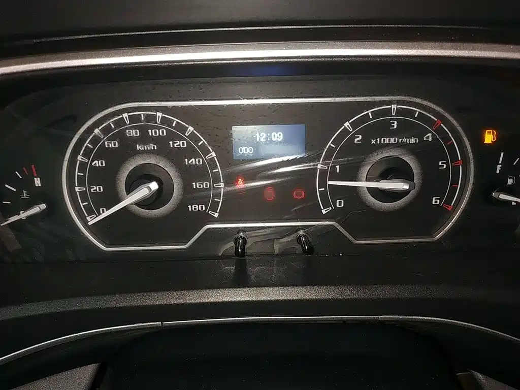 SAIC MAXUS XINTU V80