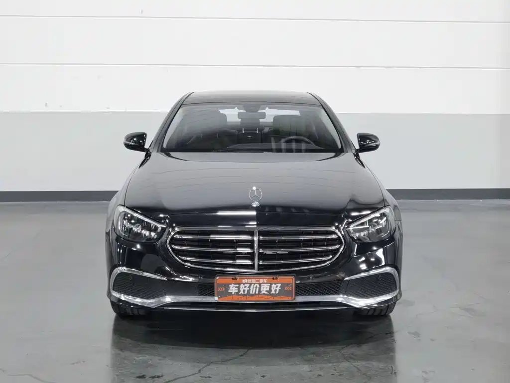 Mercedes-Benz E-Class — миниатюра 3