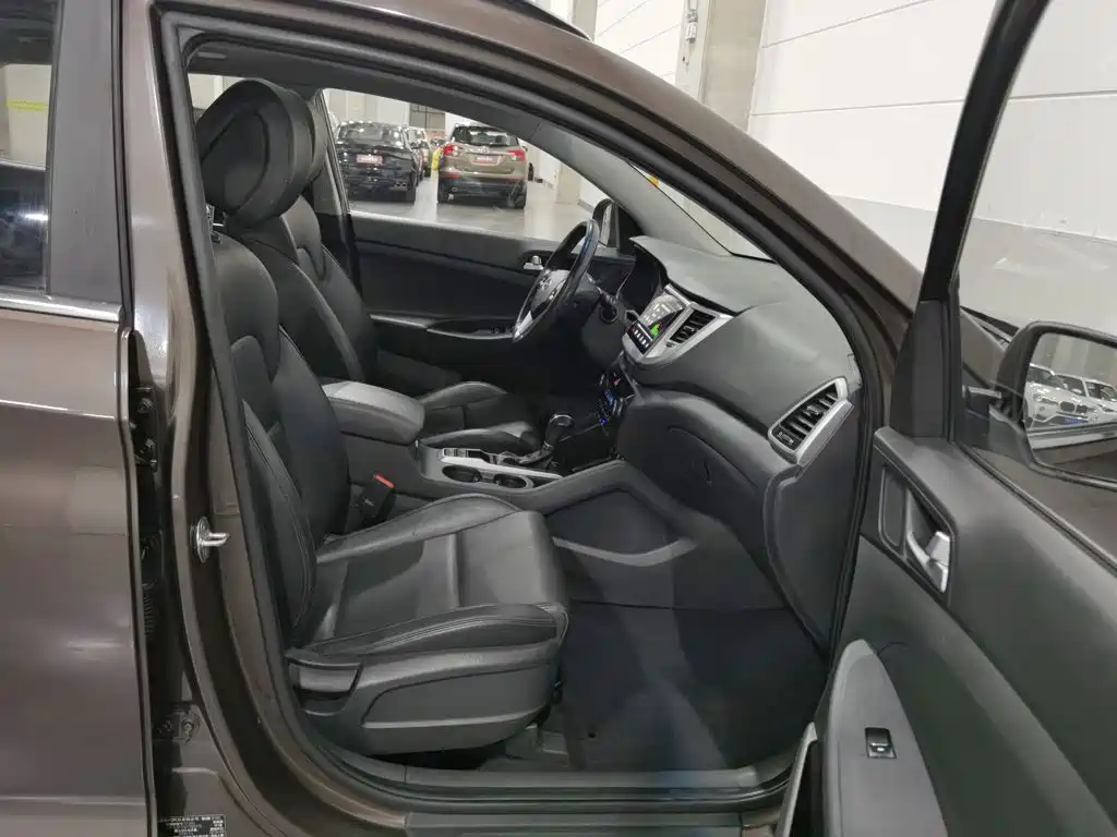 Hyundai Tucson — миниатюра 23