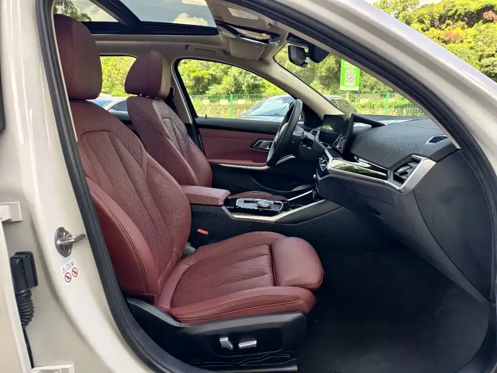 BMW i3 — миниатюра 7