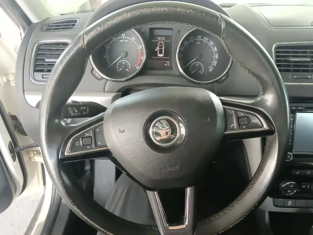 Skoda Yeti — миниатюра 11