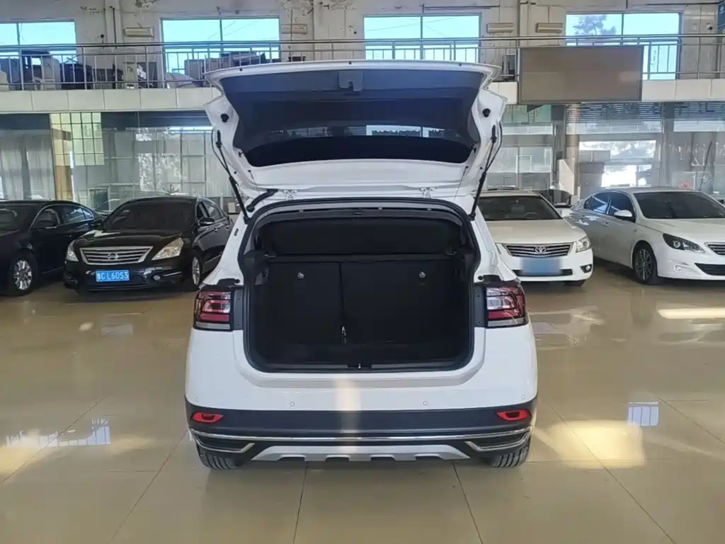 Volkswagen T-Cross — миниатюра 19