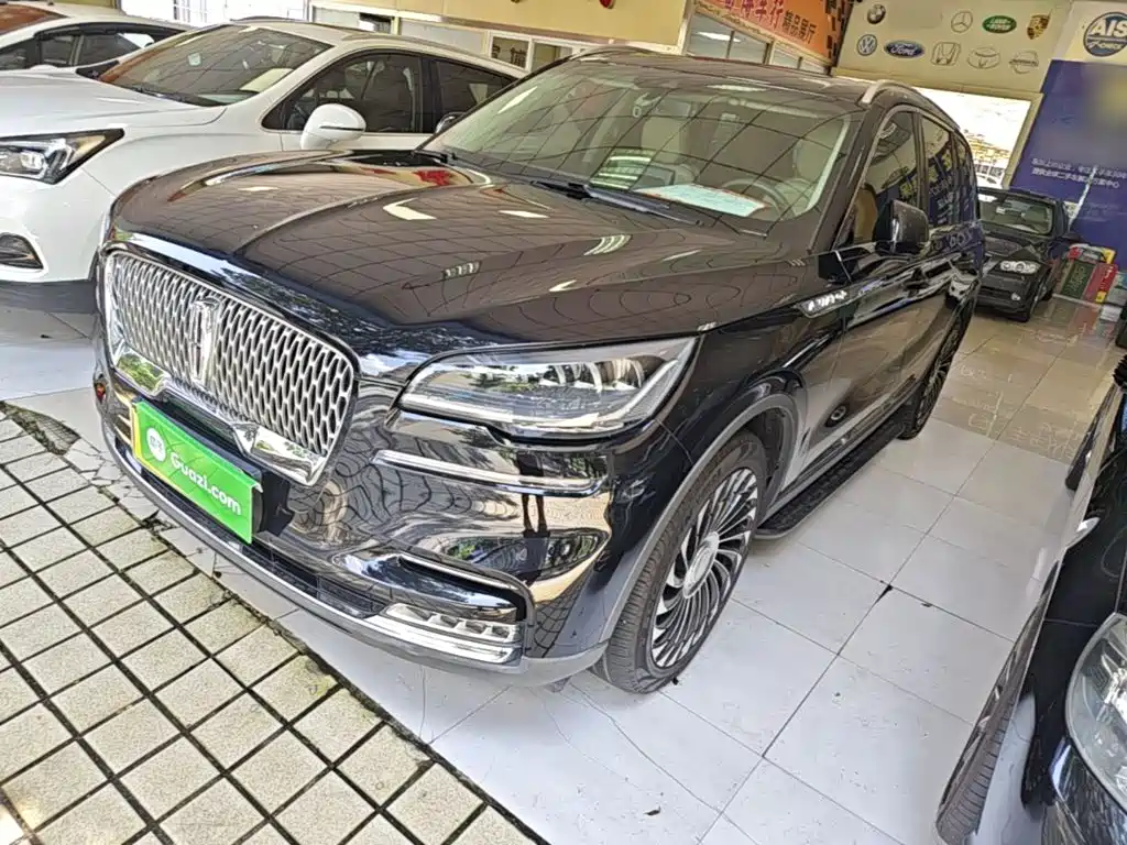 Lincoln Aviator (Import)