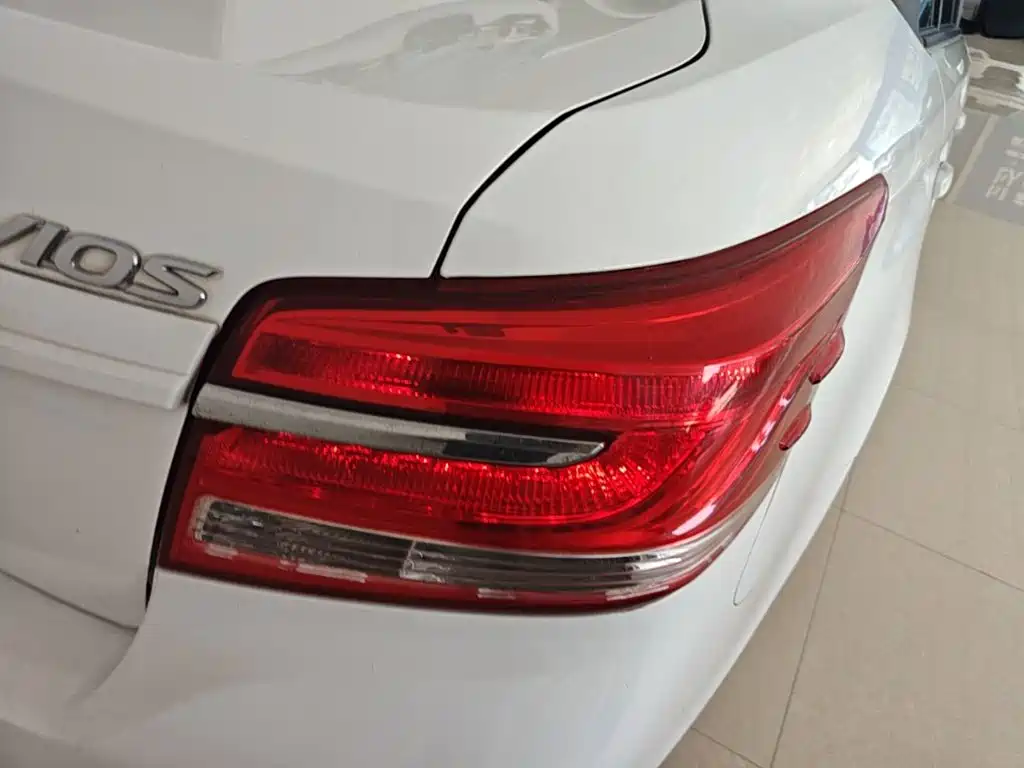 Toyota Vios — миниатюра 8