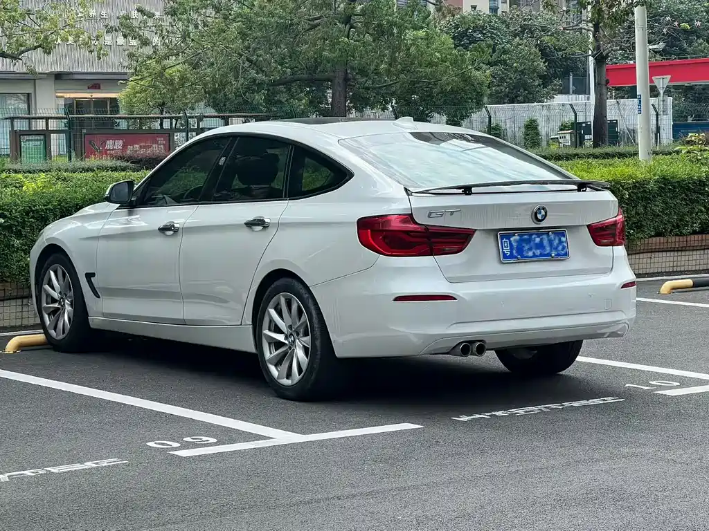BMW 3 Series GT — миниатюра 4