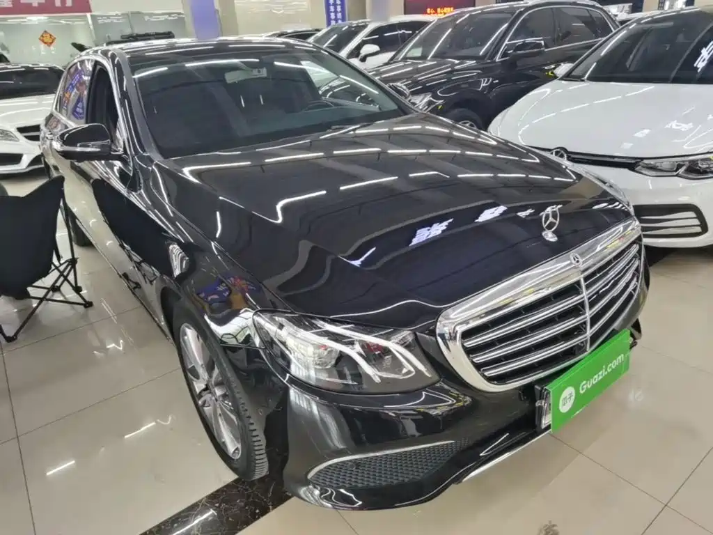 Mercedes-Benz E-Class — миниатюра 22