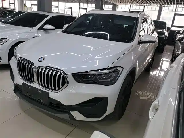 BMW  X1 2022