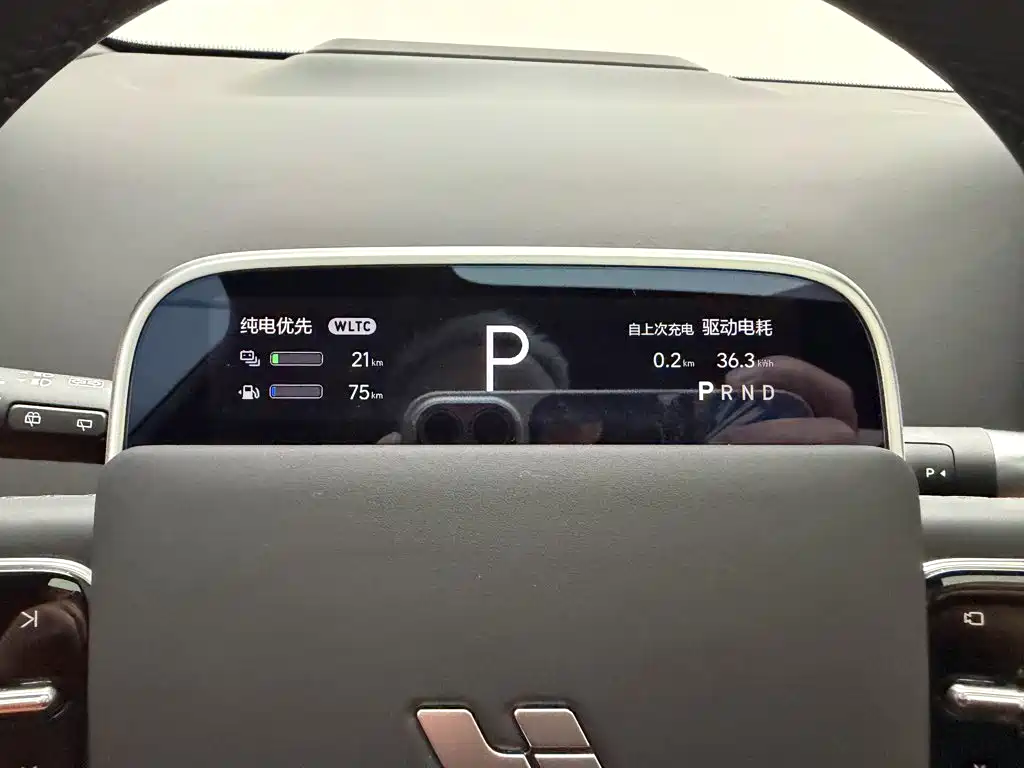 Li Auto Li L8 — миниатюра 20