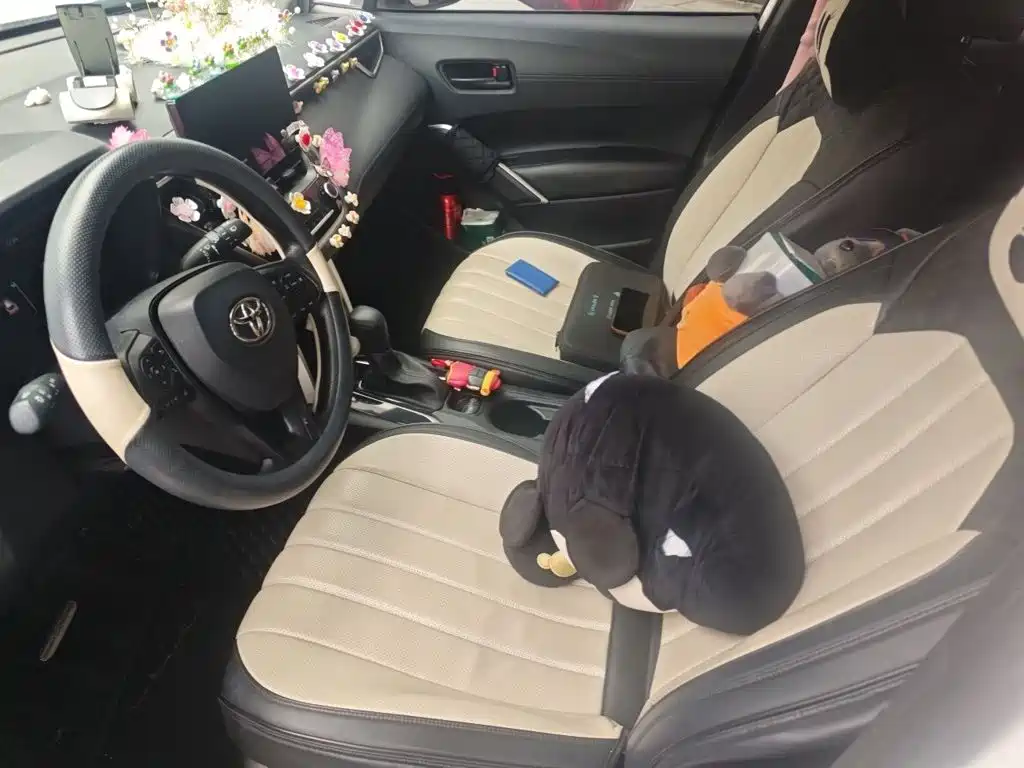 Toyota Corolla Cross — миниатюра 8