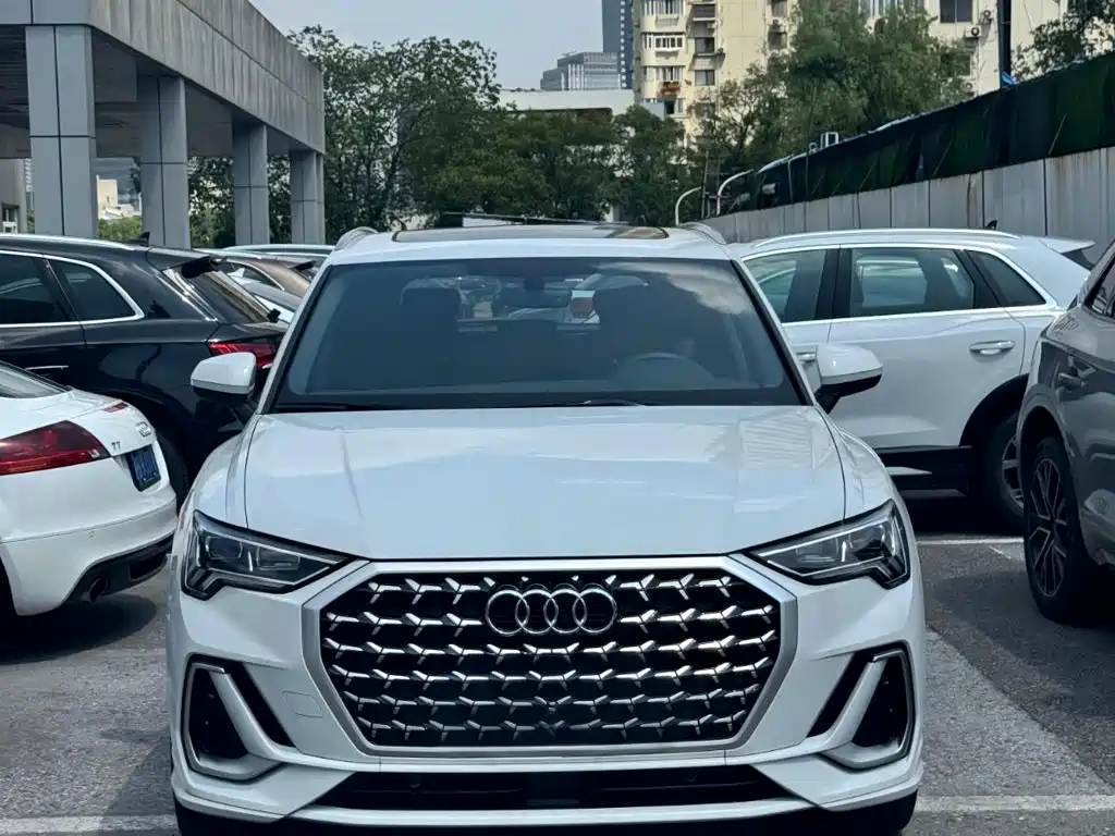 Audi Q3 — миниатюра 2