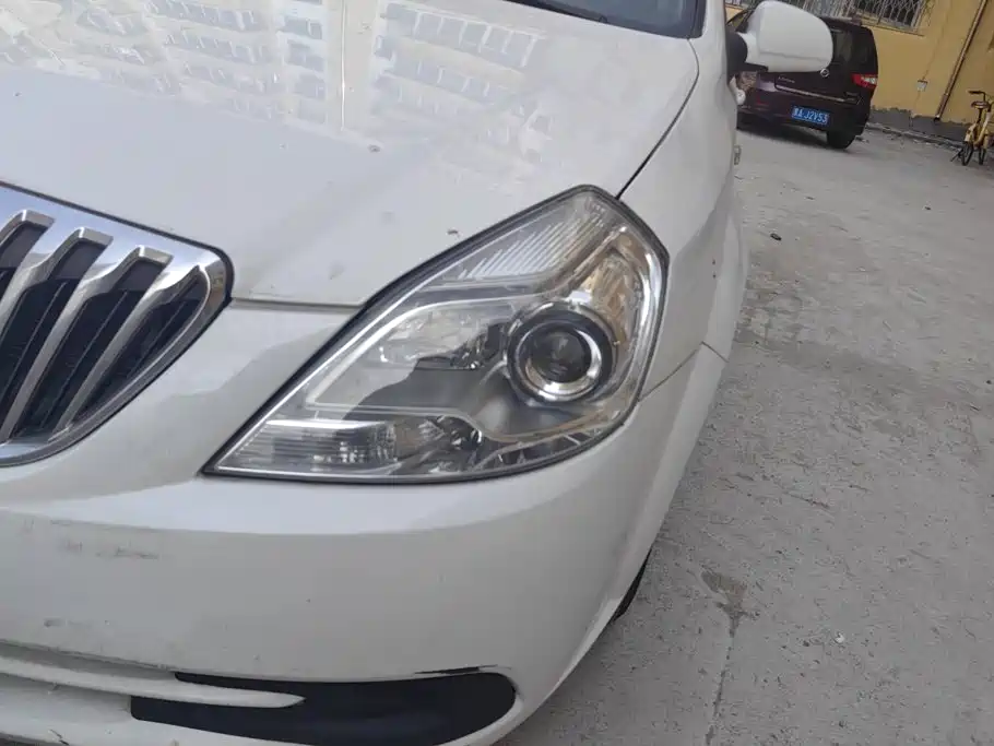 Buick Excelle — миниатюра 5