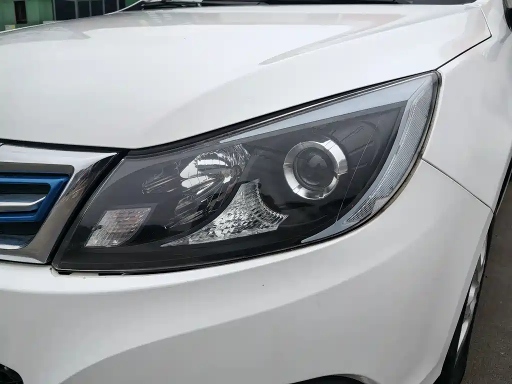 BYD e5 — миниатюра 5