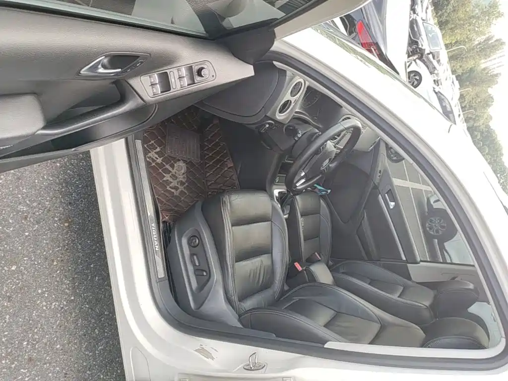 Volkswagen Tiguan — миниатюра 16