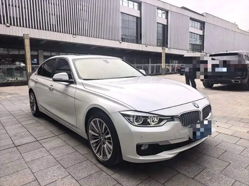 BMW 3 Series — миниатюра 3