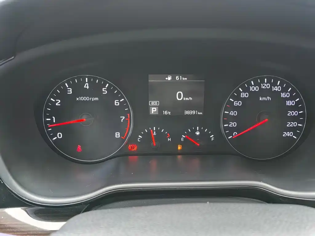 Kia K4 — миниатюра 7
