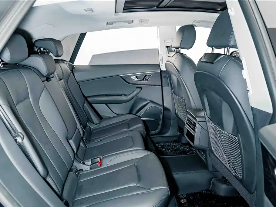 Audi Q8 — миниатюра 23