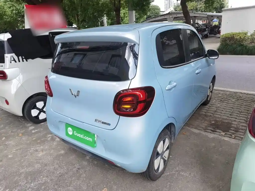 Wuling MINIEV — миниатюра 7