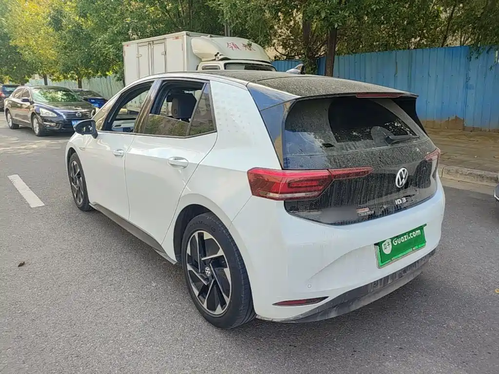 Volkswagen ID.3 — миниатюра 5