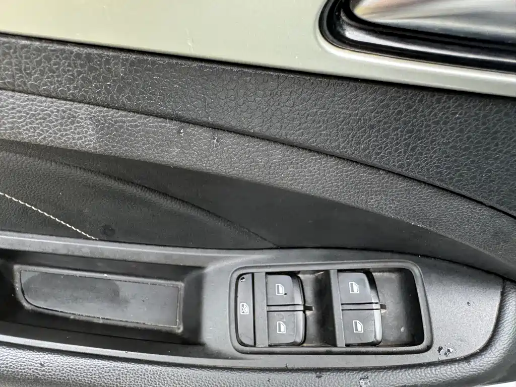 MG ZS 2018 1.5L AT Luxury V