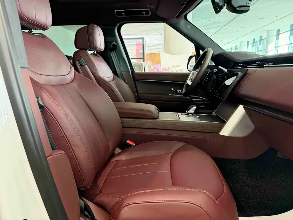 Land Rover Range Rover — миниатюра 21