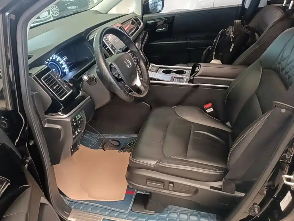 Honda Elysion — миниатюра 15