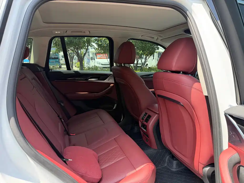 BMW X3 — миниатюра 7