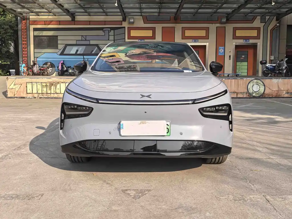 XPeng G7 — миниатюра 2