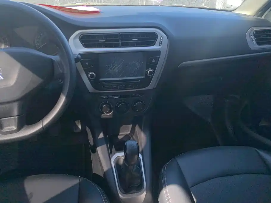Peugeot 301 — миниатюра 15