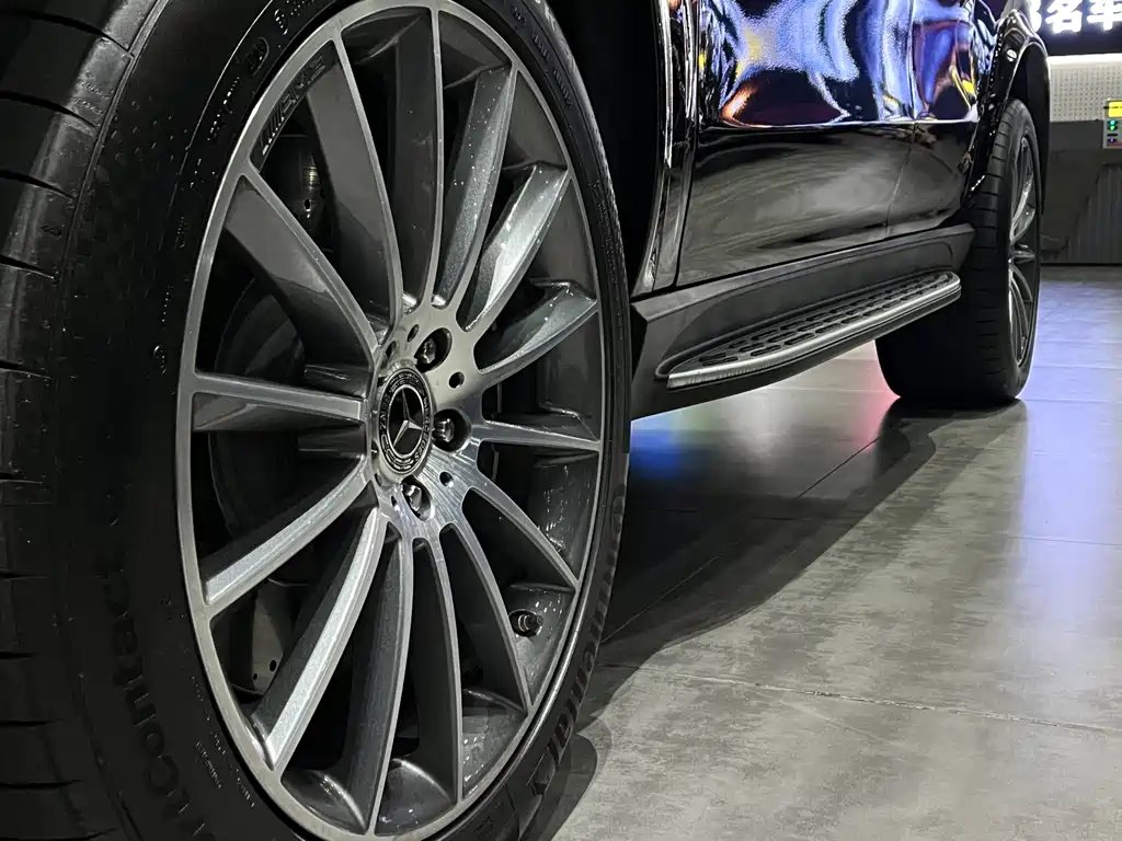 Mercedes-Benz GLE (Import) — миниатюра 5