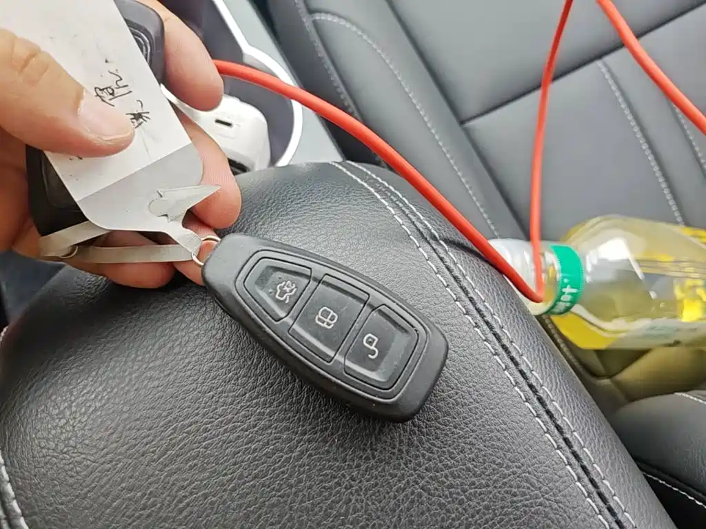 Ford Kuga — миниатюра 9