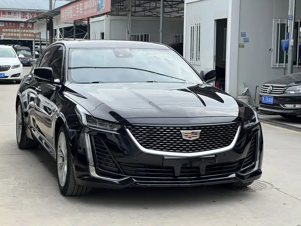 Cadillac CT5 — миниатюра 3