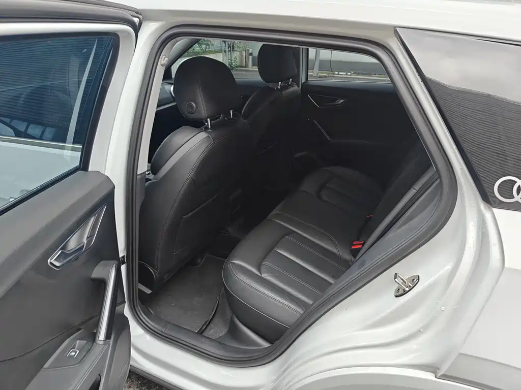 Audi Q2L — миниатюра 7
