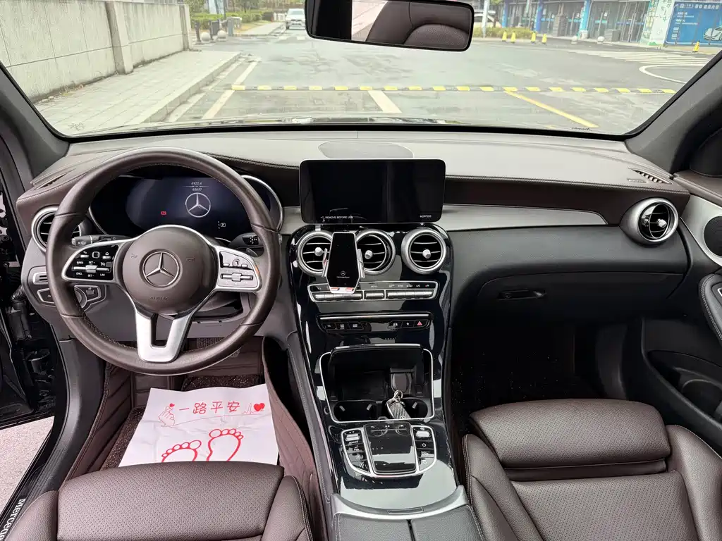 Mercedes-Benz GLC — миниатюра 9
