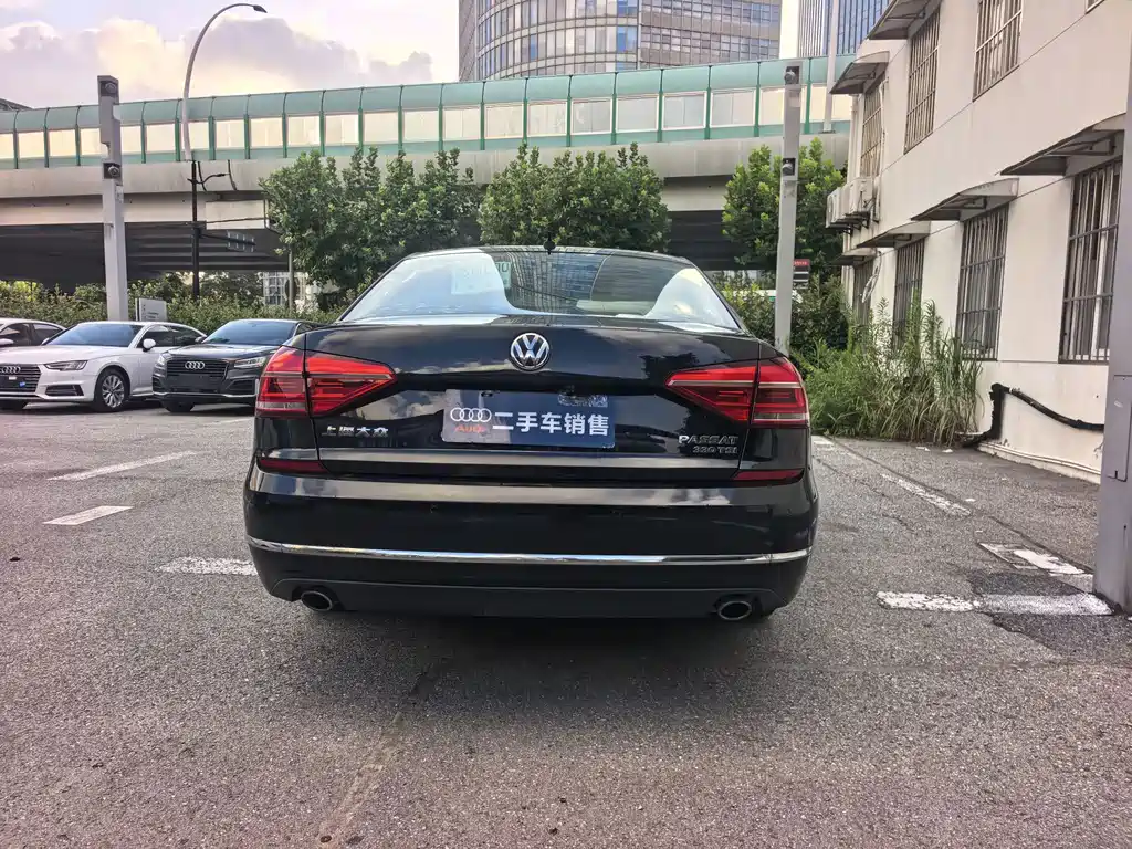 Volkswagen Passat — миниатюра 5