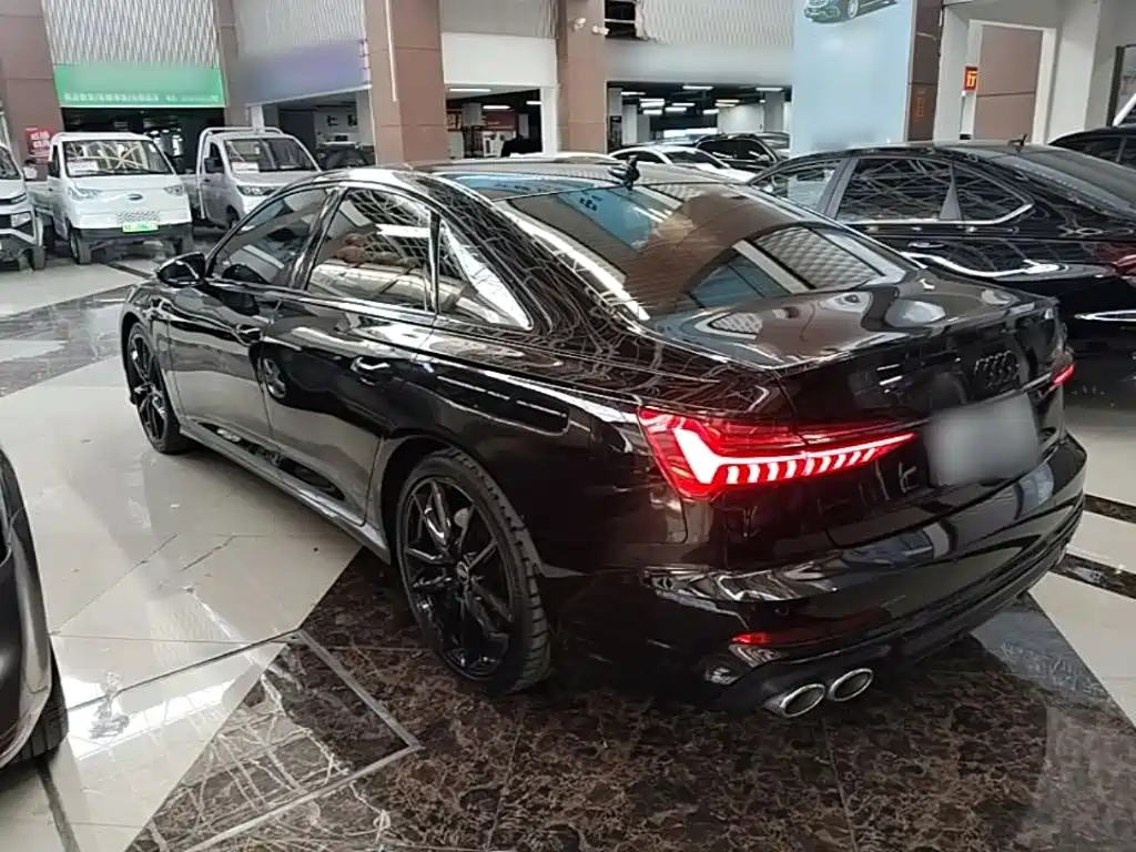 Audi S6 — миниатюра 5
