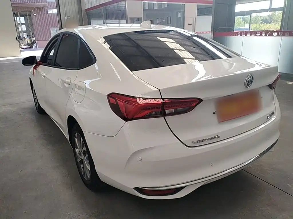 Buick Verano — миниатюра 5