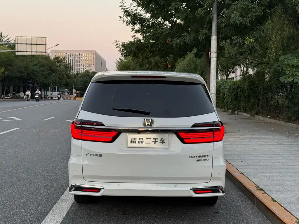Honda Odyssey — миниатюра 5